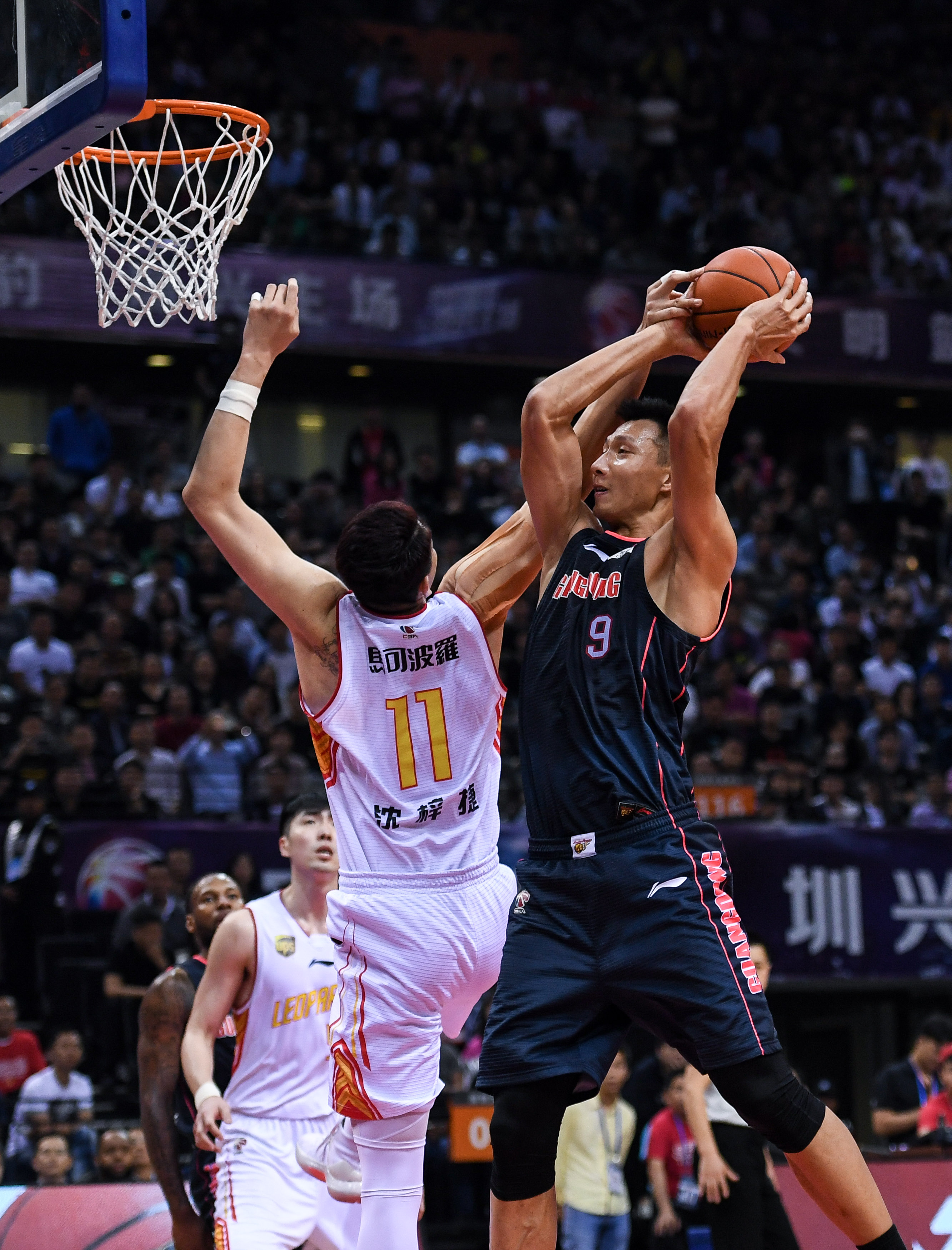 小卡纳瓦罗：在我哥光环下成长压力很大；我始终爱着那不勒斯（小卡纳瓦罗：哥哥光环带来重压，我对那不勒斯的爱始终如一）