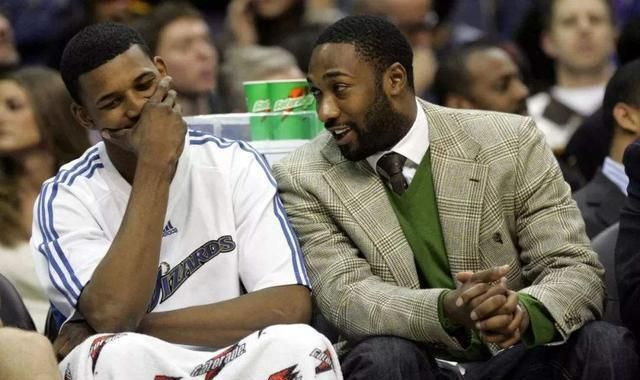 斯基拉：巴黎FC有意把坎特带回法甲，双方已经开始谈判（斯基拉：巴黎FC盼迎坎特回归法甲，已开启谈判）